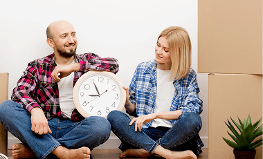 couple-moving-new-house 1 (1)