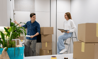 couple-unpacking-their-belongings 1 (1)